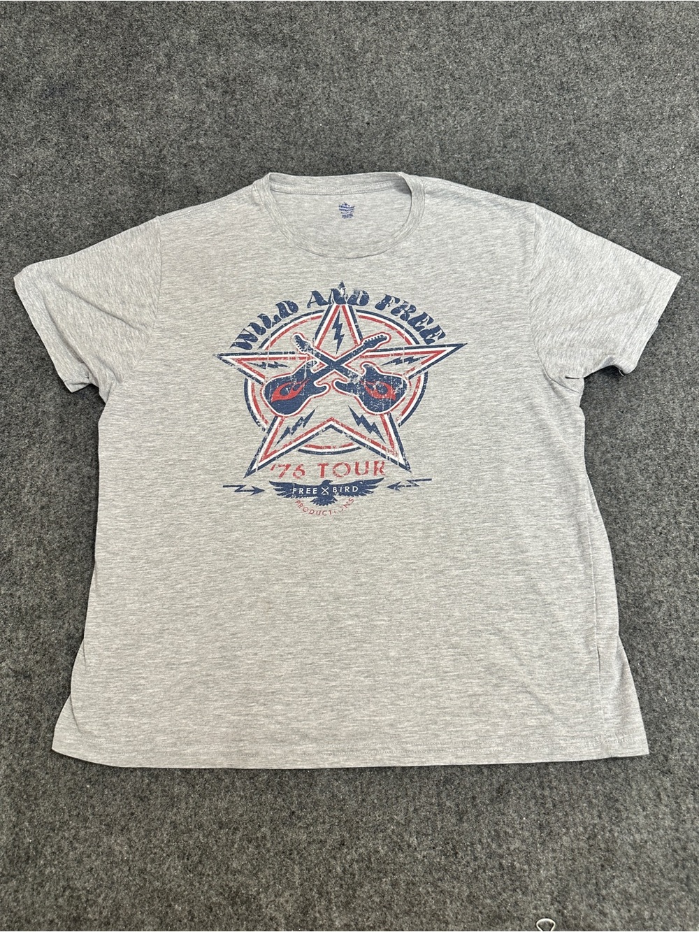 Men’s / Women’s t-shirt